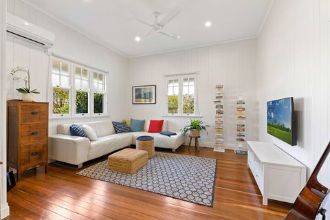 The Keeper's House - Lennox Head Accommodation 6