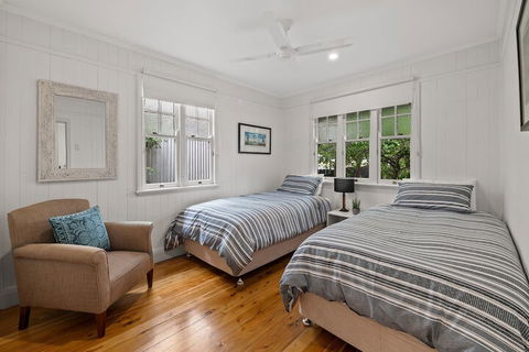 The Keeper's House - Lennox Head Accommodation 7