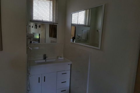 Woolgoolga Motor Inn - Lennox Head Accommodation 7
