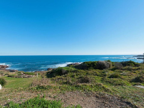 Portovenere Fishermans Bay - Lennox Head Accommodation 3