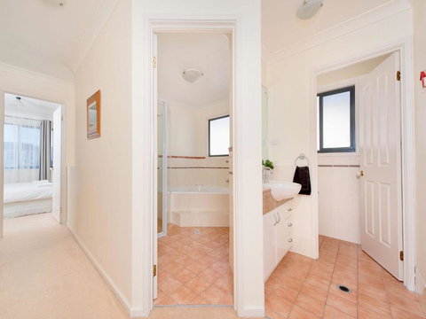 Portovenere Fishermans Bay - Lennox Head Accommodation 6