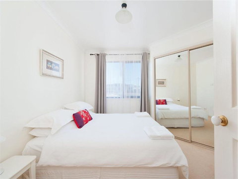 Portovenere Fishermans Bay - Lennox Head Accommodation 5