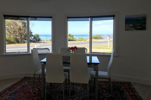 Seaside Retreat - Lennox Head Accommodation 5