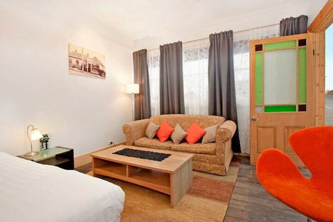 Robinson Cottage - Lennox Head Accommodation 3