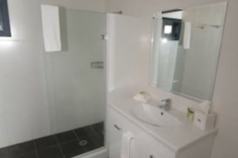 Habitat Chalet - Lennox Head Accommodation 7