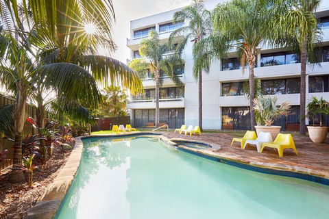 Holiday Inn Warwick Farm, An IHG Hotel - Lennox Head Accommodation 2