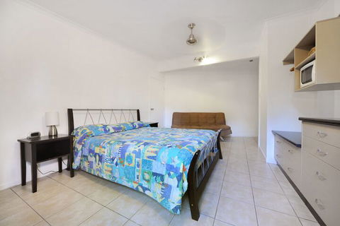 Airlie Beach Motor Lodge - Lennox Head Accommodation 6