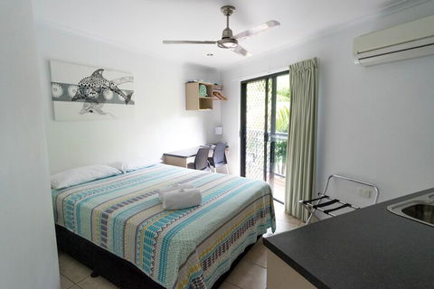 Airlie Beach Motor Lodge - Lennox Head Accommodation 7
