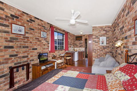 Coachman Motor Inn - Lennox Head Accommodation 6