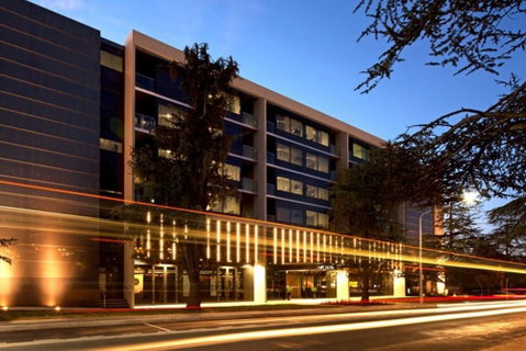 East Hotel - Lennox Head Accommodation 1