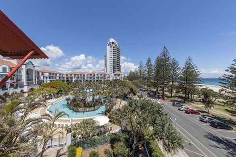 Oaks Gold Coast Calypso Plaza Suites - Lennox Head Accommodation 3
