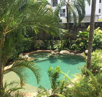 Villa Vaucluse Apartments of Cairns - Lennox Head Accommodation