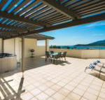 Portside Whitsunday Luxury Holiday Apartments - Lennox Head Accommodation