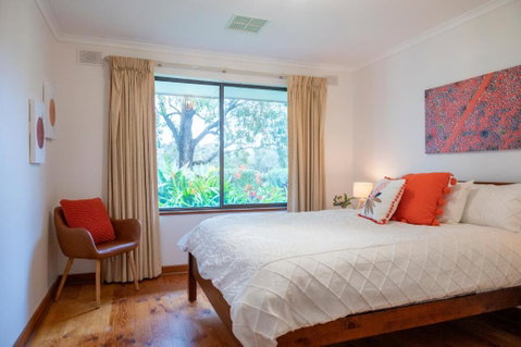 Linger Longer Vineyard Bed & Breakfast - Lennox Head Accommodation 1