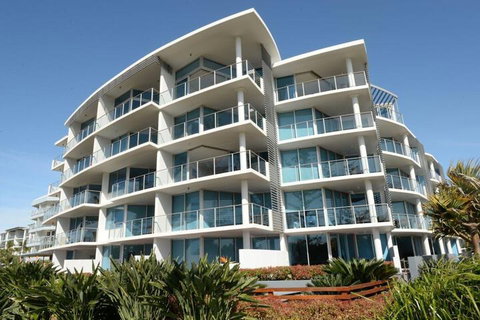 Manta Bargara Resort - Lennox Head Accommodation 1