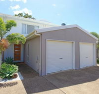 Alexandra Apartments - Lennox Head Accommodation