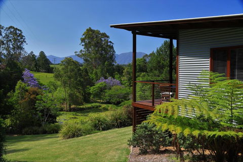 Lilypad Luxury Cabins - Lennox Head Accommodation 5