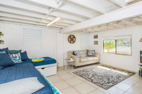 Finlays Retreat Pet Friendly House Yamba - Lennox Head Accommodation 7
