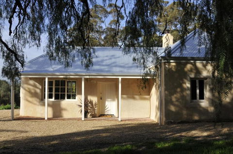 Peppermint Farm Cottage - Lennox Head Accommodation 5