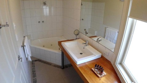 Two Truffles Cottages - Lennox Head Accommodation 4