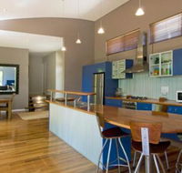 Chriscross Retreat 9 Cross Street - Lennox Head Accommodation