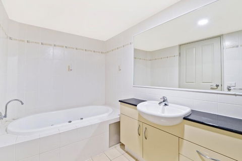 Flightdeck 301 5 7 Clarence Street - Lennox Head Accommodation 5