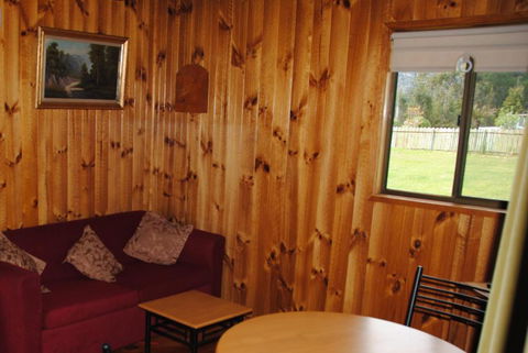 The Wombat Cottage - Lennox Head Accommodation 2