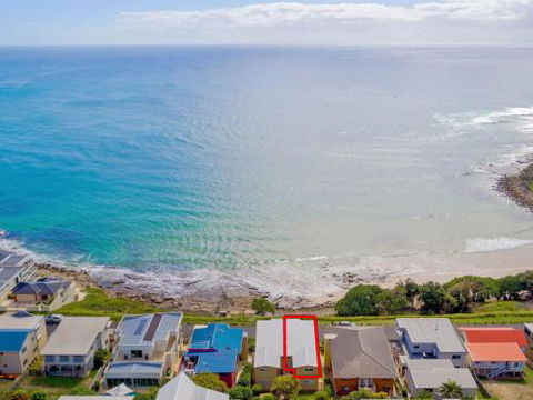 Avalon 4 Right Across The Road From Convent Beach Uninterrupted Views - Lennox Head Accommodation 1