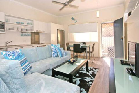 Yamba Daze Sunset Pet Friendly - Lennox Head Accommodation 3
