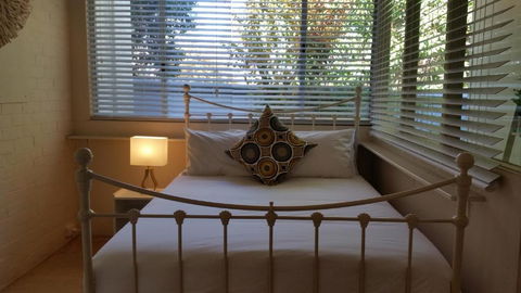 Lake House Benalla - Lennox Head Accommodation 5