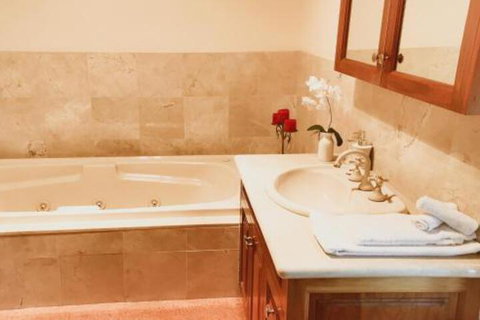 River Vista - Lennox Head Accommodation 7