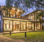 Paradise in Dunsborough - Lennox Head Accommodation