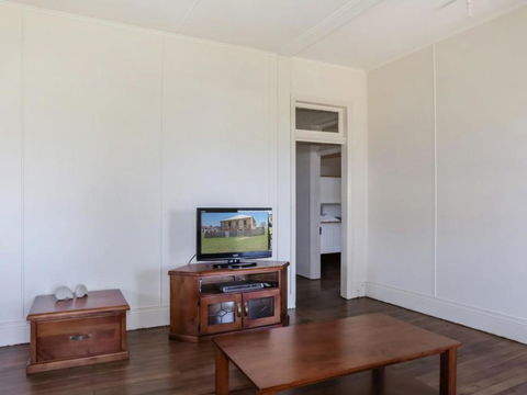 Yamba Pilot Cottage 1 Pets Welcome Close To Beach - Lennox Head Accommodation 2