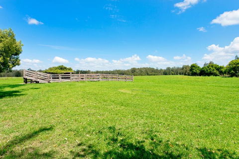 Anchor Lodge - Lennox Head Accommodation 1