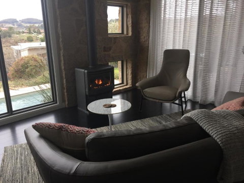 StoneTryst Spa Villas - Lennox Head Accommodation 3