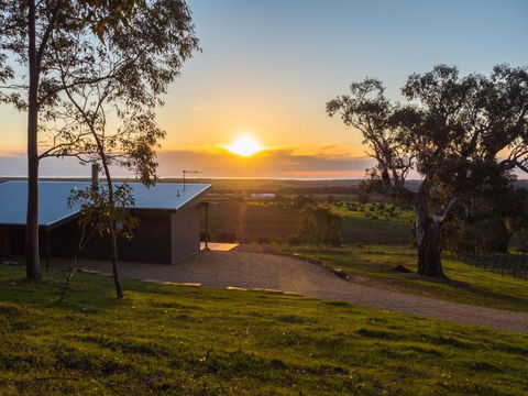 Shadow Creek McLaren Vale - Lennox Head Accommodation 4