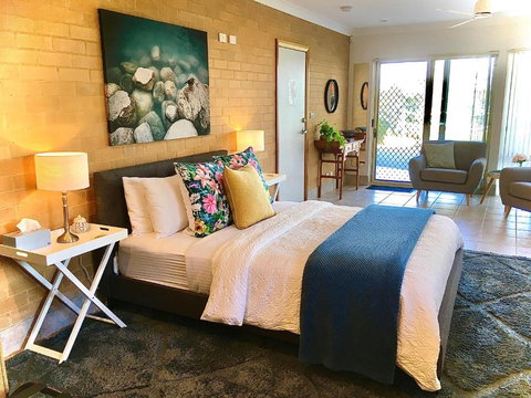 SilverWaters Waterfront Accommodation - Lennox Head Accommodation 5