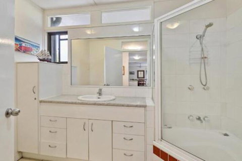 Allamanda Cottage - Lennox Head Accommodation 7