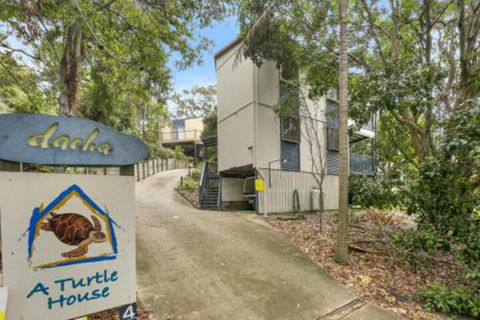 A Turtle House - Lennox Head Accommodation 4