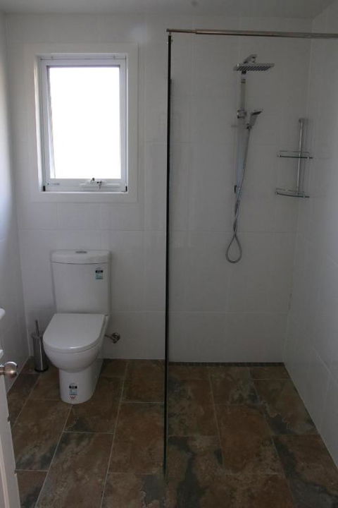Penguin Seaside Farm - Lennox Head Accommodation 3