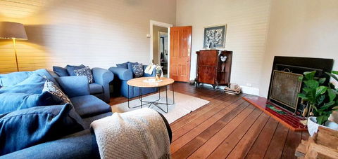 Galway - Lennox Head Accommodation 3