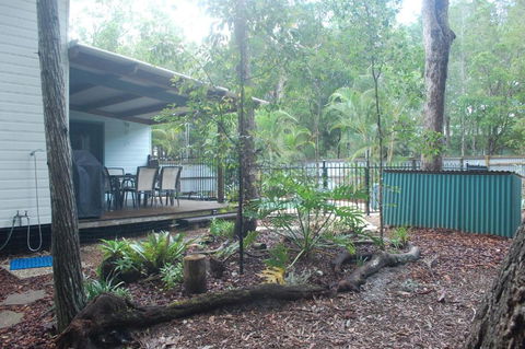 1 Naiad Court Lowset Family Home With Swimming Pool & Covered Deck. Pet Friendly - Lennox Head Accommodation 3