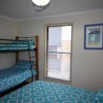 1 Naiad Court Lowset Family Home With Swimming Pool & Covered Deck. Pet Friendly - Lennox Head Accommodation 0