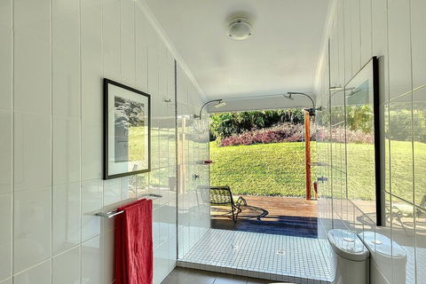 Afterglow Cottages - Lennox Head Accommodation 2