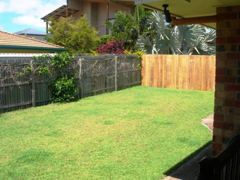 4 Boronia Place Rainbow Beach Perfect Convenient Location Fenced Yard - Lennox Head Accommodation 1