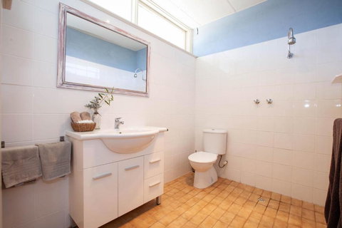 EUCLA MOTOR HOTEL - Lennox Head Accommodation 5