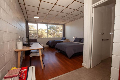 EUCLA MOTOR HOTEL - Lennox Head Accommodation 4