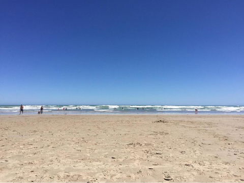 Island Waterfront Getaway WiFi - Lennox Head Accommodation 6