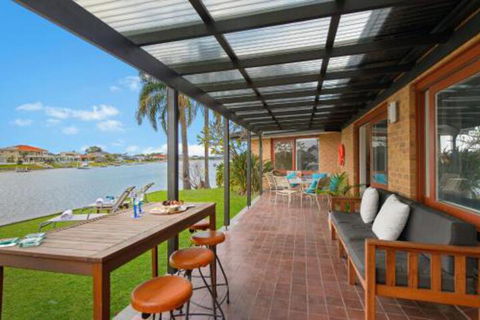 North View Waterfront Home Private Jetty - Lennox Head Accommodation 3