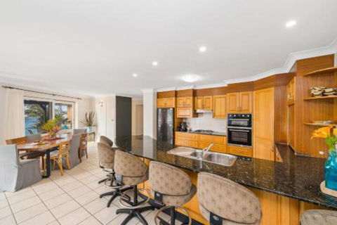 North View Waterfront Home Private Jetty - Lennox Head Accommodation 5